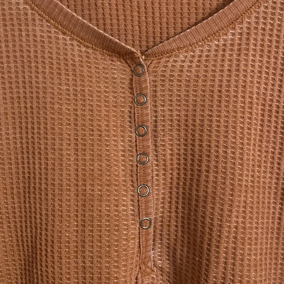 Waffle knit top /shrimp color - Picture 5 of 5